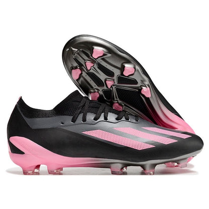 Chaussures de foot Nike et Adidas